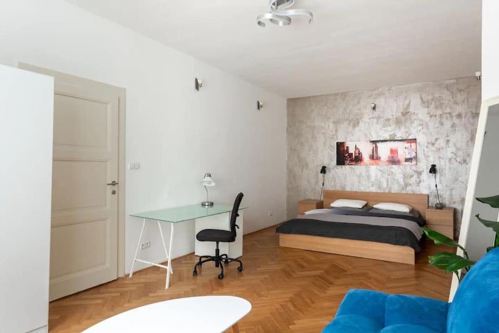2 Bedrooms Apt Near Wenceslas Sq Prag Dış mekan fotoğraf